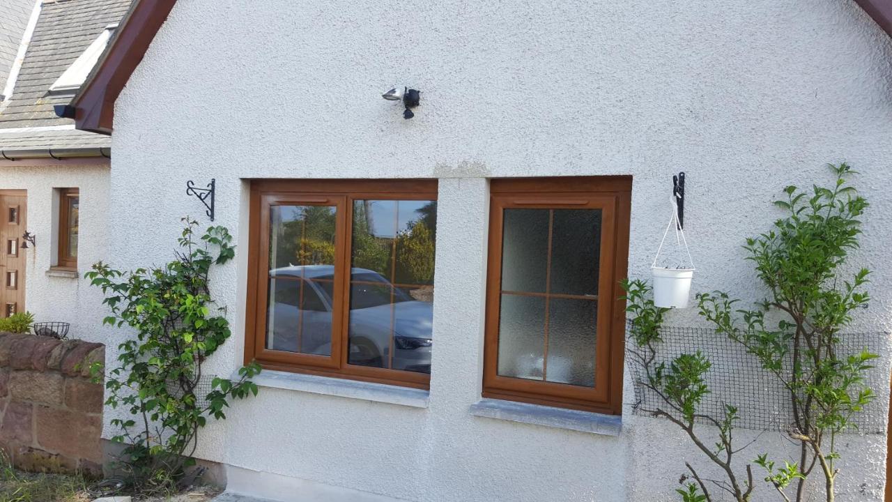 Canterra Cottage Tain Exteriör bild